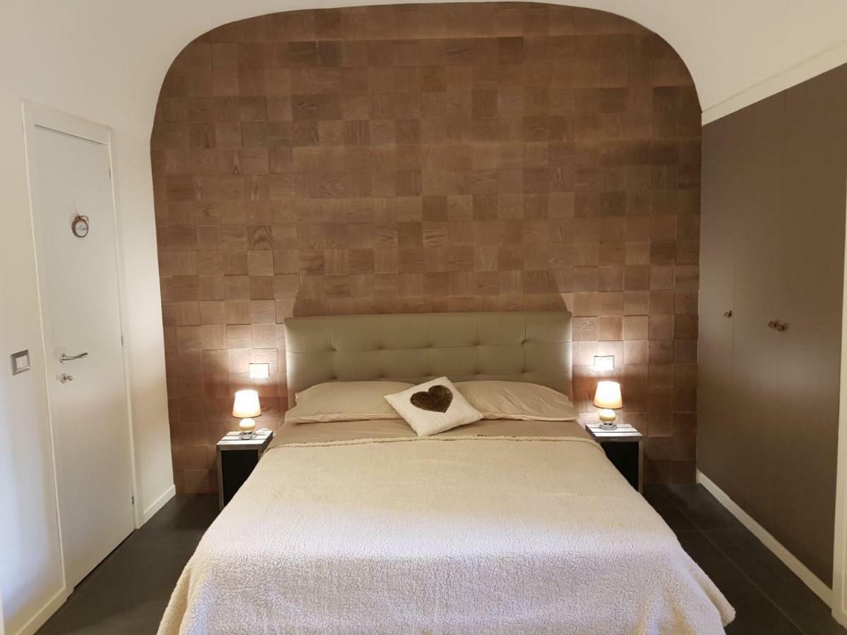 Home "Suite" Home Napoli Bagian luar foto