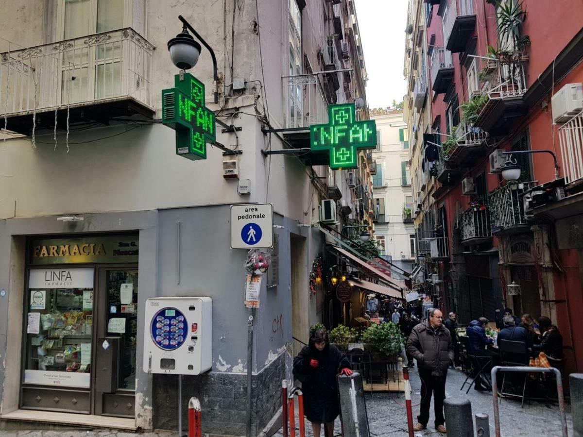 Home "Suite" Home Napoli Bagian luar foto