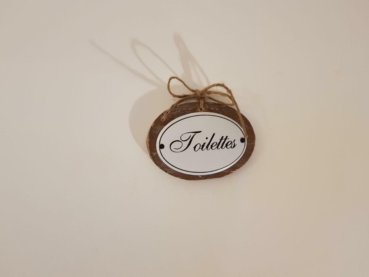 Home "Suite" Home Napoli Bagian luar foto